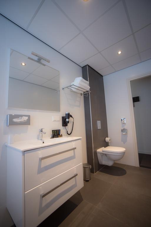 סינט מארטנסדייק Hotel Het Raedthuys מראה חיצוני תמונה