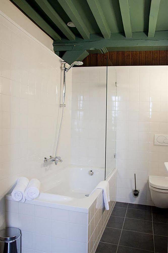 סינט מארטנסדייק Hotel Het Raedthuys מראה חיצוני תמונה